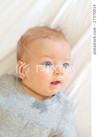 Four months old baby Four months old baby 27370014
