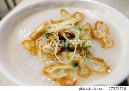 皮蛋瘦肉粥 27372716