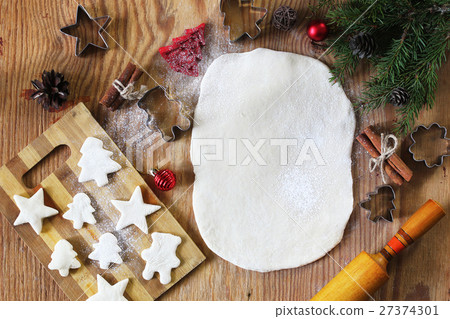 New Year delicacy cooking butter biscuits of different shapes on New Year delicacy cooking butter biscuits of different shapes on 27374301