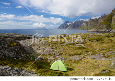 Camping on Lofoten Camping on Lofoten 27375010