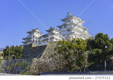 White Heron Castle - the famous Himeji Castle in Kobe City White Heron Castle - the famous Himeji Castle in Kobe City 27375112