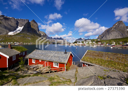Fishing huts Fishing huts 27375390
