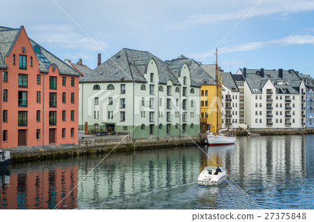 Alesund town marina 27375848
