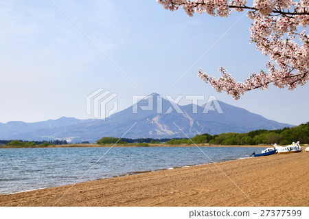 Bandai Mountain in Spring and Lake Inawashiro Bandai Mountain in Spring and Lake Inawashiro 27377599