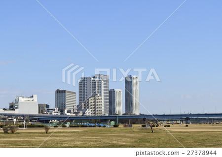 二子玉川大廈 27378944