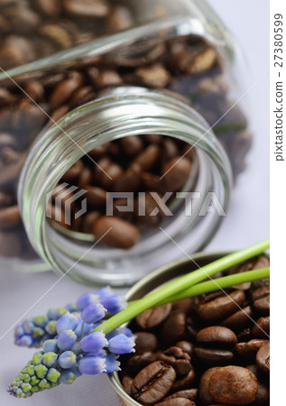 芳香療法與咖啡的香味 芳香療法與咖啡的香味 27380599