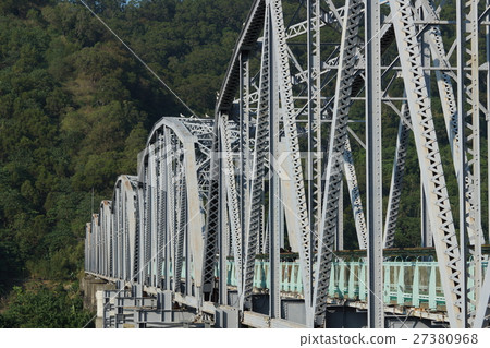 Hualiang Steel Bridge 27380968