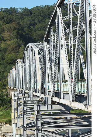 Hualiang Steel Bridge 27380974