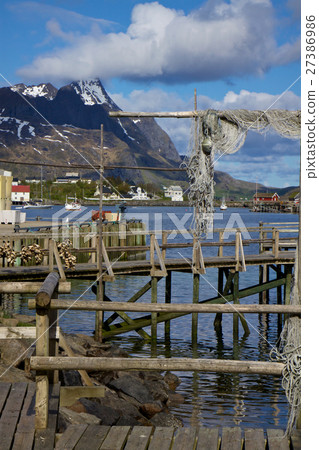 Wooden pier in Reine 27386986