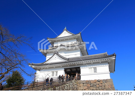 小田原城堡在陽光下 27387347