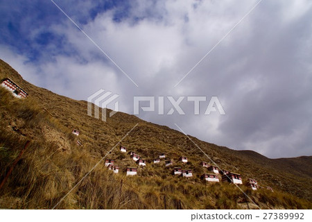 藏族Natsu河 27389992