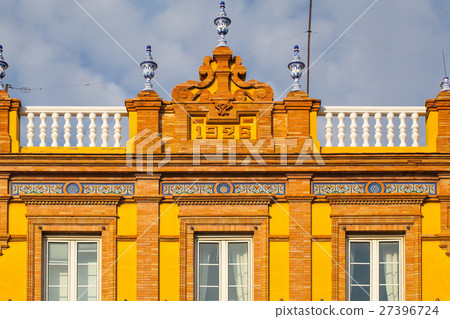 Detail of historic building in Seville Detail of historic building in Seville 27396724