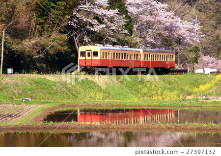 當地火車 當地火車 27397132