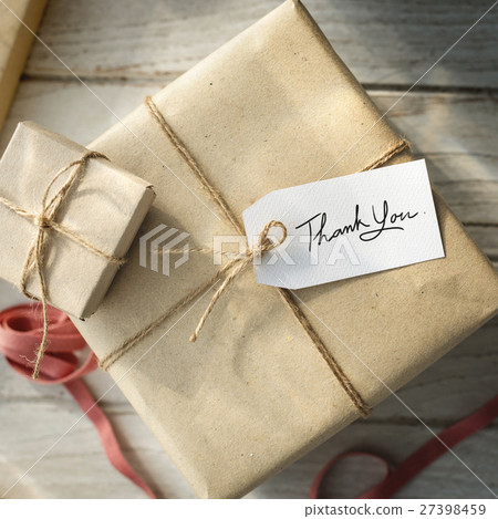 Gift Packing Present Creative Ideas Simplify Concept Gift Packing Present Creative Ideas Simplify Concept 27398459