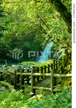 Materia Falls 27404302