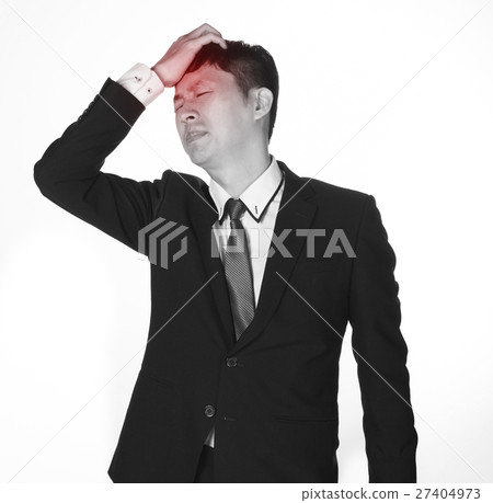 Businessman suffering from headache Businessman suffering from headache 27404973