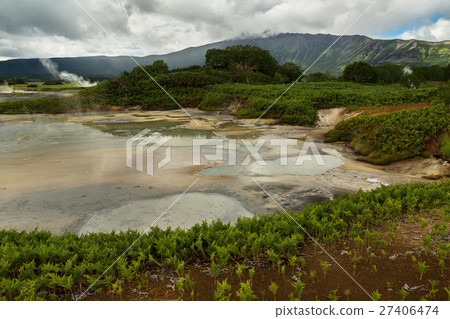 Hydrothermal field in the Uzon Caldera. Kronotsky Hydrothermal field in the Uzon Caldera. Kronotsky 27406474