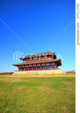 Winter sunny Heijo-kyo site · Great pole Winter sunny Heijo-kyo site · Great pole 27411704
