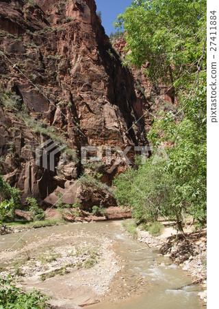 錫安國家公園濱江步行 錫安國家公園濱江步行 27411884