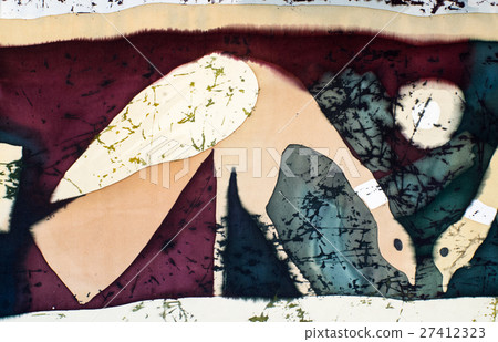 Pigeons, fragment, hot batik, background texture Pigeons, fragment, hot batik, background texture 27412323