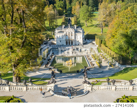 Linderhof palace in Ettal, Germany Linderhof palace in Ettal, Germany 27414106