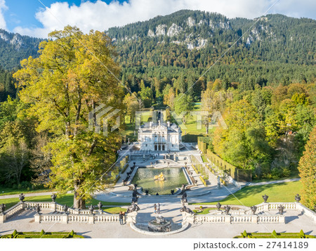 Linderhof palace in Ettal, Germany Linderhof palace in Ettal, Germany 27414189