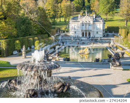 Linderhof palace in Ettal, Germany Linderhof palace in Ettal, Germany 27414204