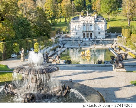 Linderhof palace in Ettal, Germany Linderhof palace in Ettal, Germany 27414205