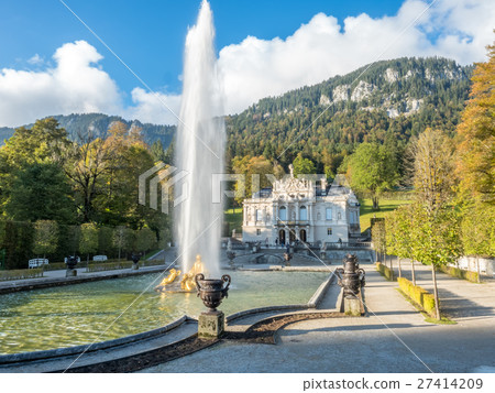 Linderhof palace in Ettal, Germany Linderhof palace in Ettal, Germany 27414209
