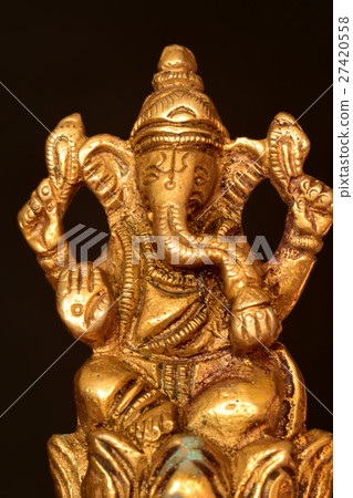 God of Hindu Ganeisha statue God of Hindu Ganeisha statue 27420558