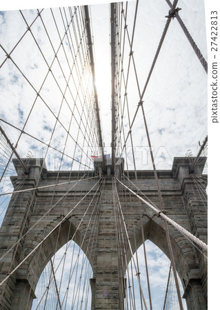 Crossing the Brooklyn bridge Crossing the Brooklyn bridge 27422813