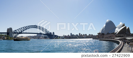 Iconic Sydney Harbour bridge Iconic Sydney Harbour bridge 27422909