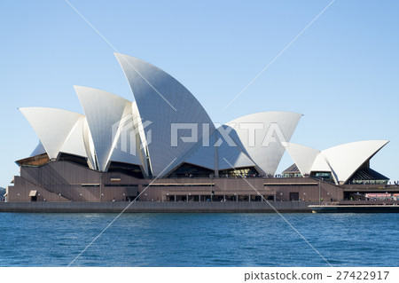 Iconic Opera house Iconic Opera house 27422917