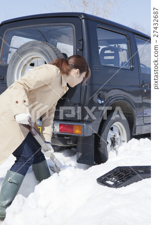 雪路救援 雪路救援 27432687