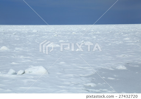 知床半島漂流冰冬景 27432720