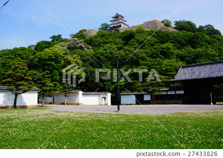 Marugamei噴泉入口門和城堡塔 Marugamei噴泉入口門和城堡塔 27433826