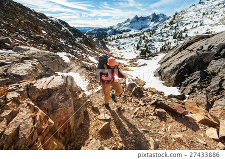Hike in Sierra Nevada 27433886