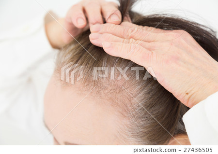 Senior head hair hair gray 27436505
