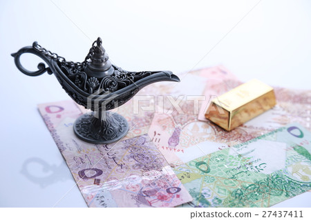 qatar money 27437411