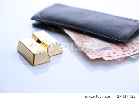qatar money qatar money 27437422