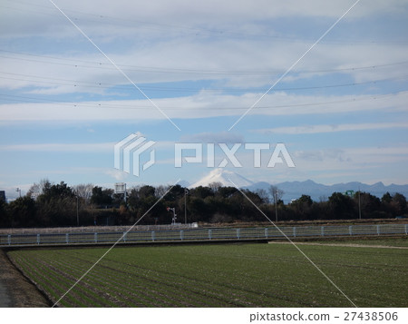 從玉村鎮的淺間山的看法 27438506