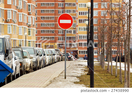 No entrance sigh 27438990