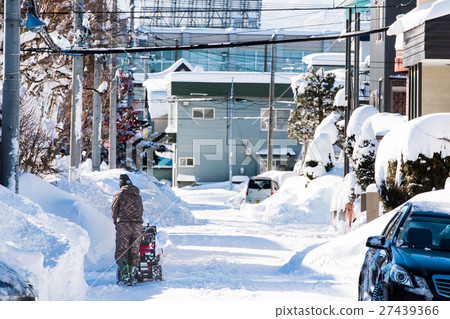 Winter Hokkaido / living road 27439366