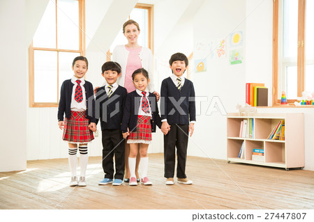 Class Photo With A Female Teacher Class Photo With A Female Teacher 27447807