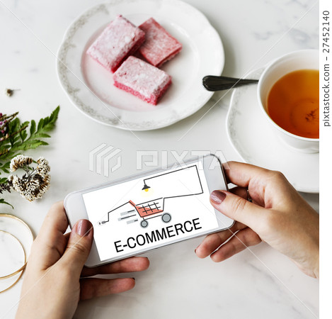 Online Shopping Online Payment Concept 27452140