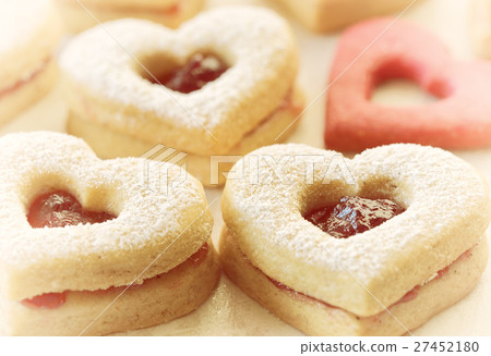 Valentines day cookies 27452180