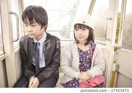 Amusement park Ferris wheel date 27453973