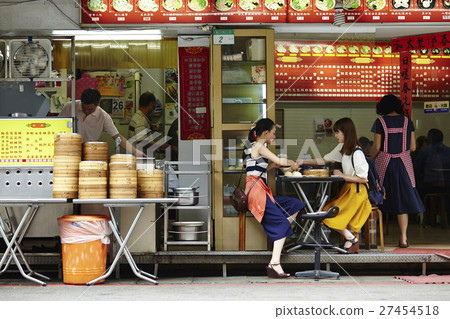 台灣女性旅程美食 27454518
