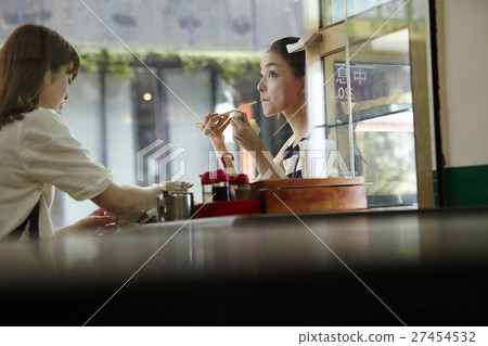 Taiwan Women's Journey Gourmet 27454532