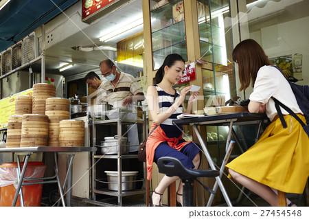 台灣女性旅程美食 27454548